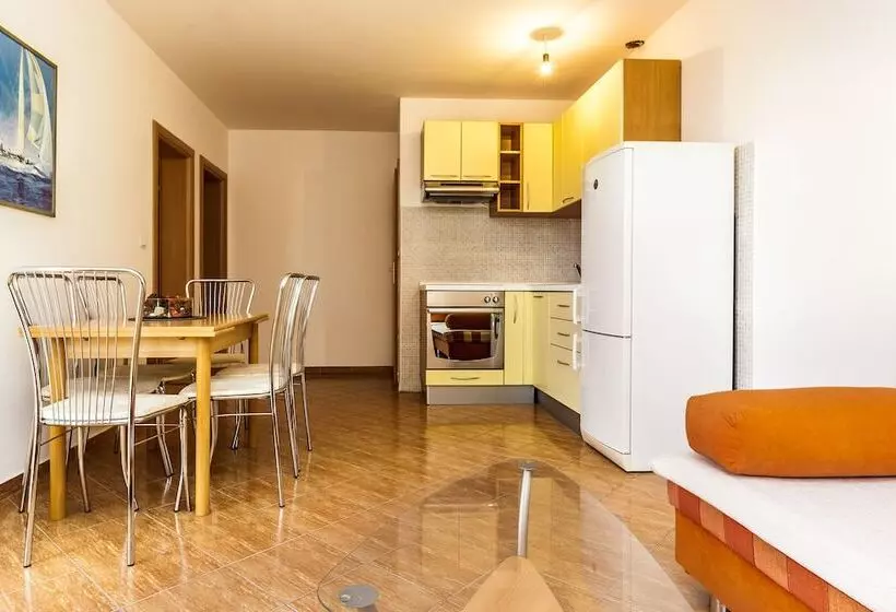 Mazuranic Apartments