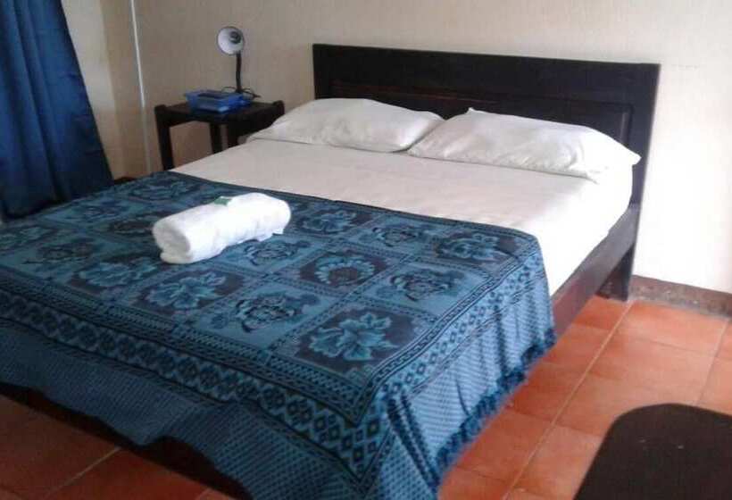 Roca Mar Playa Bonita