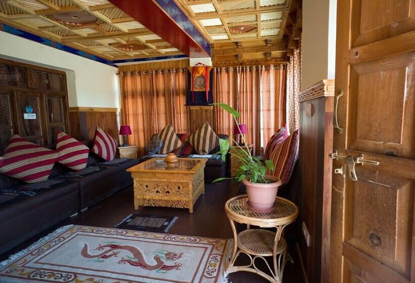 צימר Silver Cloud Ladakh