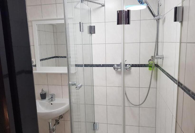 בית מלון כפרי Im Anker