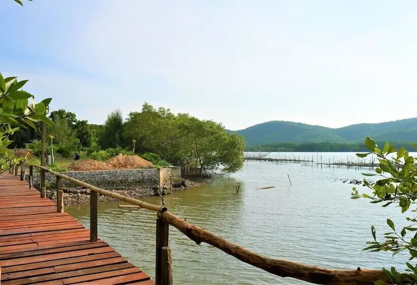 ホテル Ko Nokyai Resort