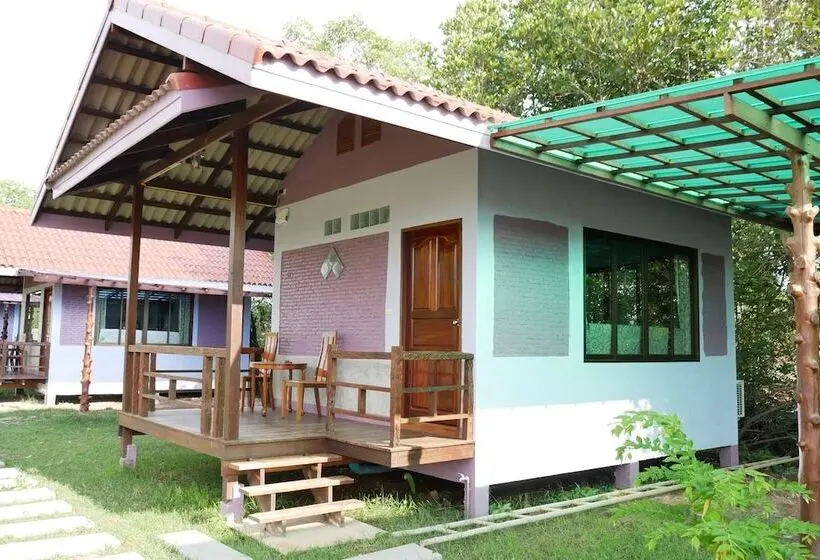 ホテル Ko Nokyai Resort