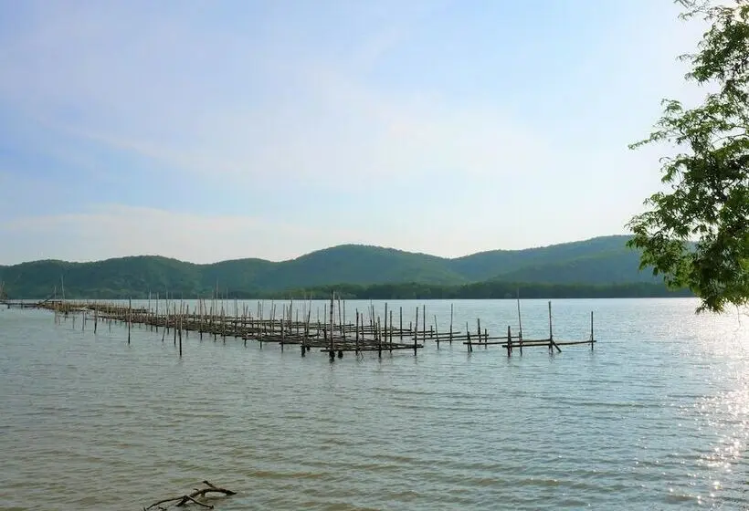 ホテル Ko Nokyai Resort