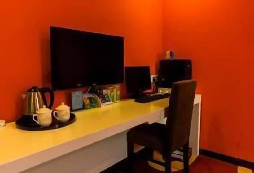 ホテル Manston Holiday