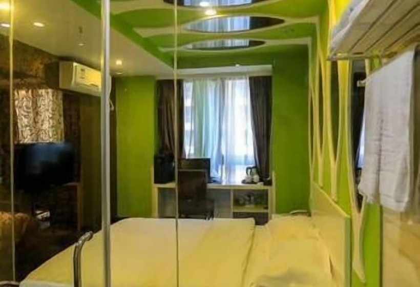 Hotel Manston Holiday