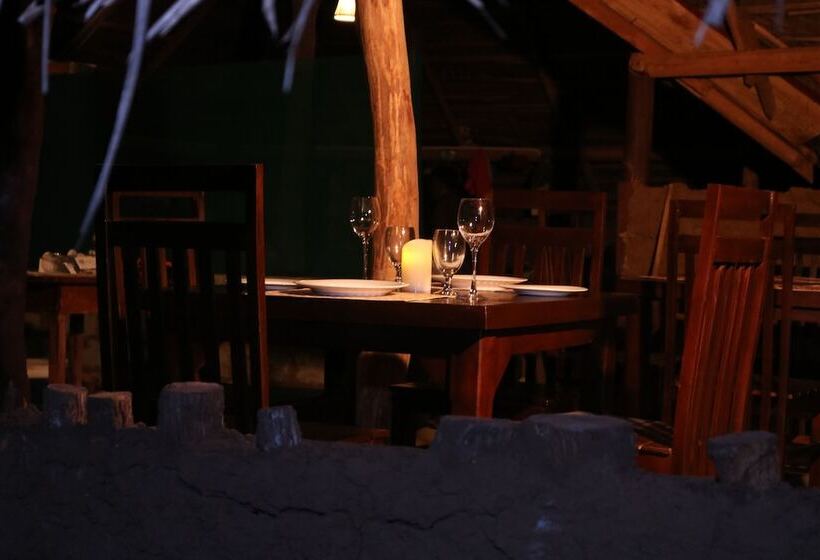 هتل Yala Wild Corridor Camp