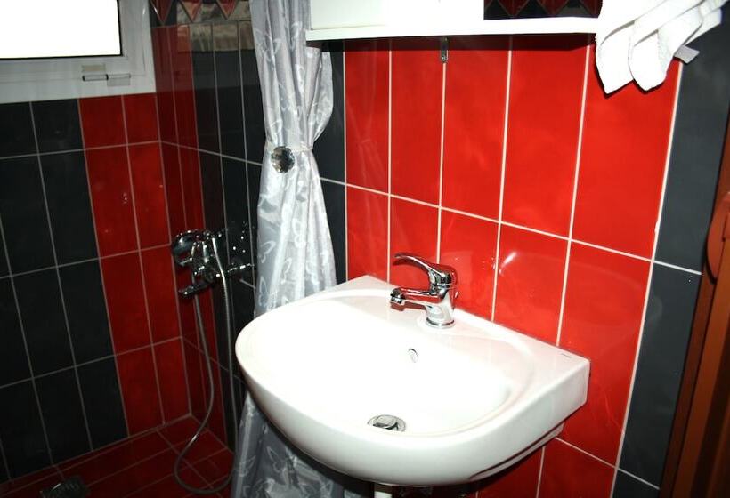 Maira Luxury Studios