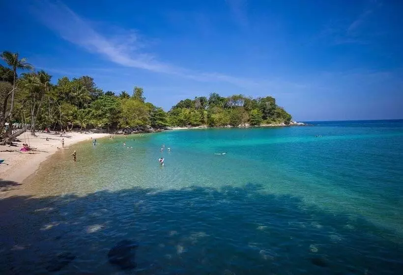 Paradise Beach Backpackers Hostel