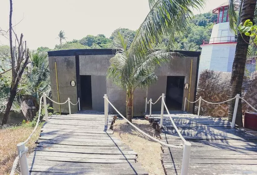 Paradise Beach Backpackers Hostel
