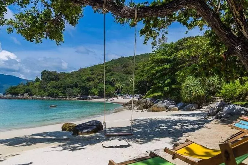 Paradise Beach Backpackers Hostel