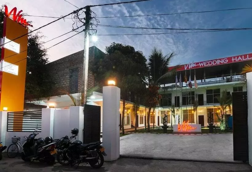 Majatalo Arugambay Beach Inn Resort