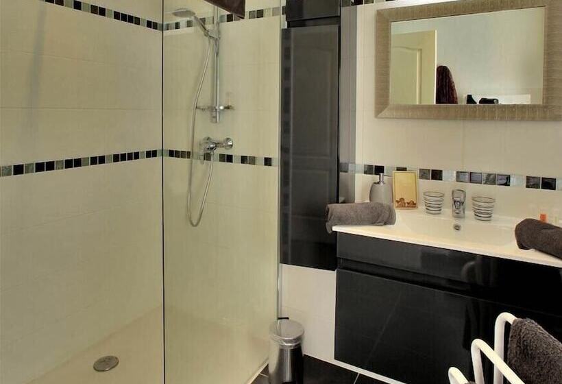 ペンション Les Jardins D Ungaro / Manoir La Barrière