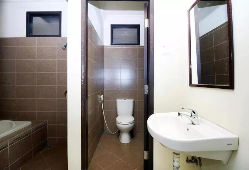 ペンション Safina Inn Syariah Sekupang Batam