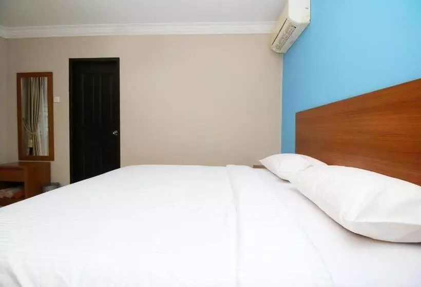 ペンション Safina Inn Syariah Sekupang Batam