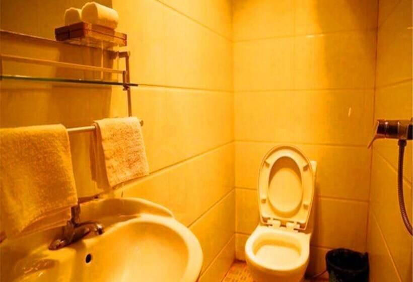 Pingyao Renhetai Inn