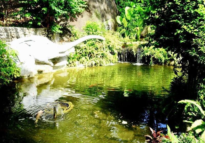 リゾートホテル Starbay Samui