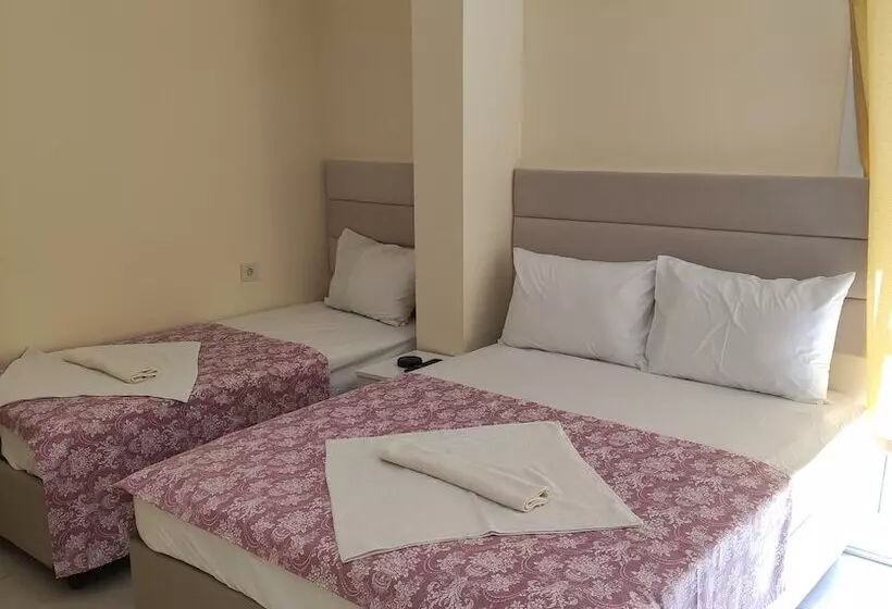 Sahil Motel
