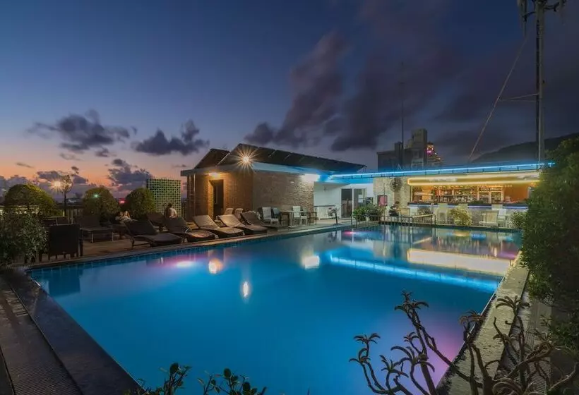 The Kris Condo By Knock Knock