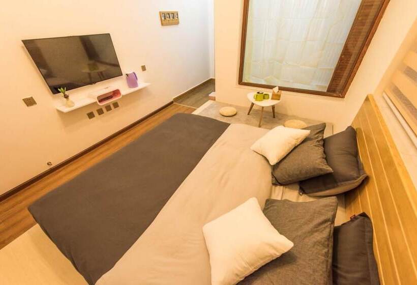 Traveller Xingsu Creative Hostel