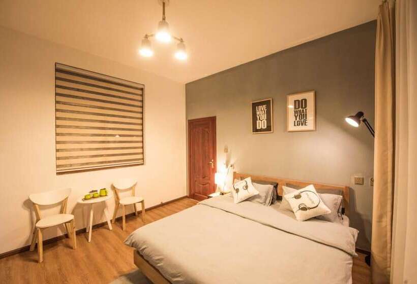 Traveller Xingsu Creative Hostel