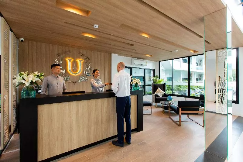 Utopia Naiharn By Fred&com Phuket