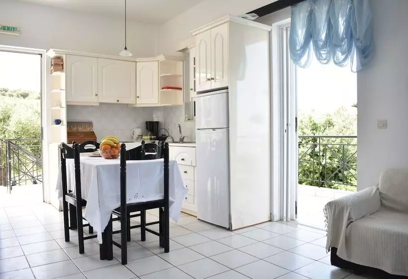 Koroni Xenios Zeus, Seaview Summer Retreats