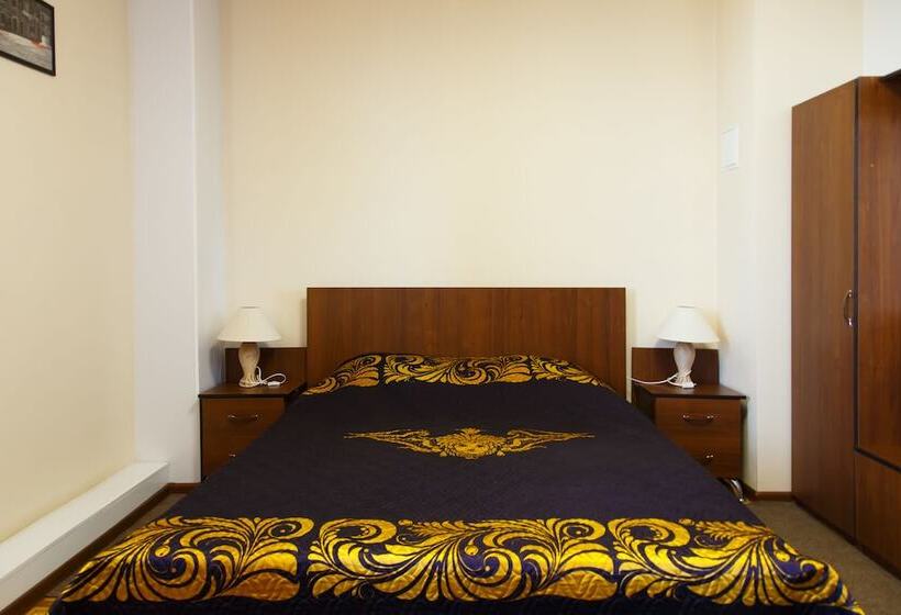 تختخواب و صبحانه Agat