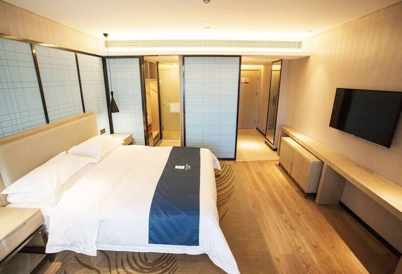 Echarm Hotel Qingyuan Stadium Branch