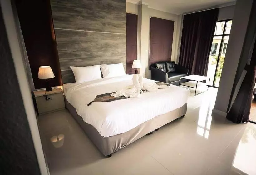 Hotelli Chanalai Resort And