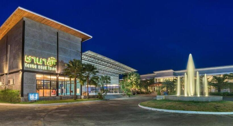 호텔 Chanalai Resort And