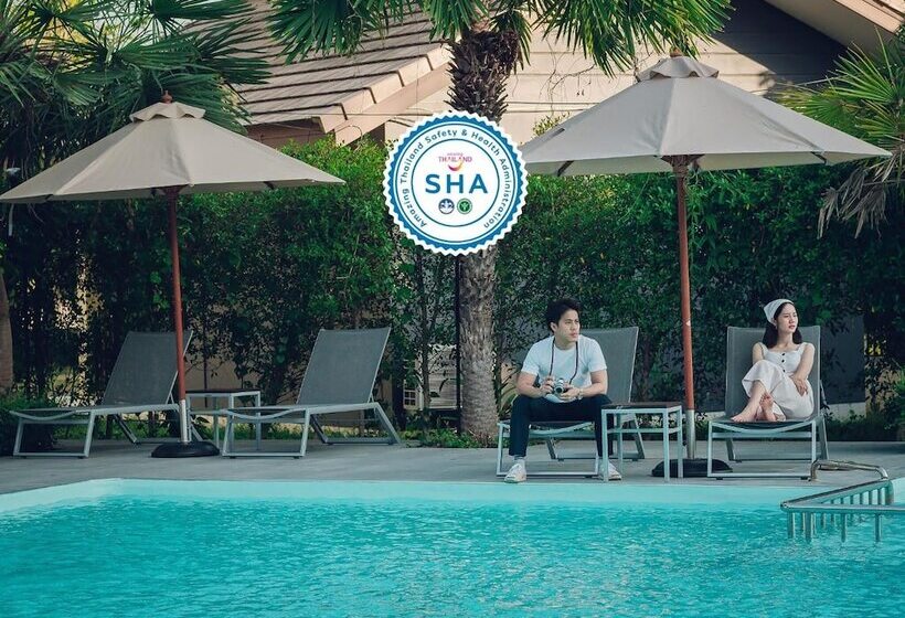 호텔 Chanalai Resort And