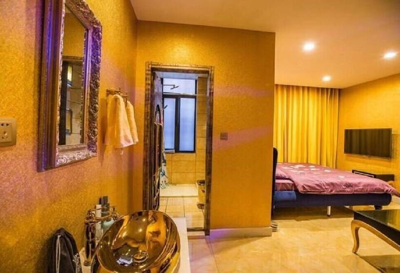 فندق Crosme Theme