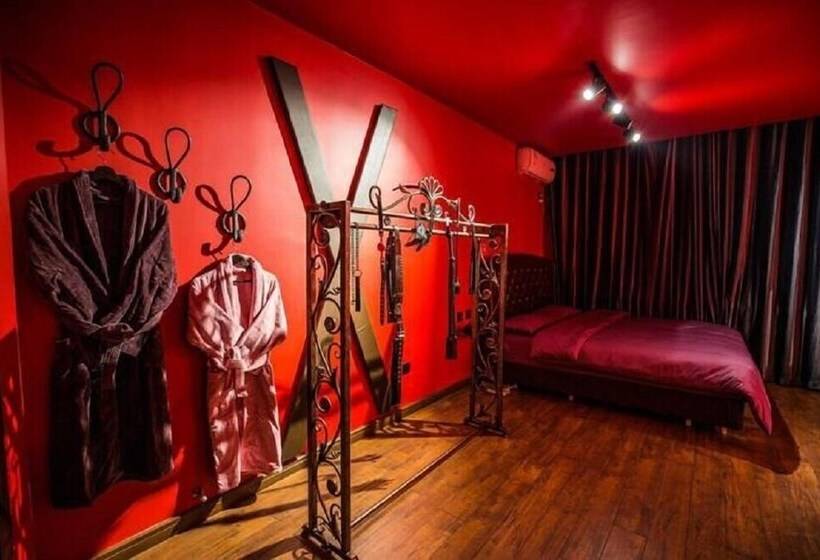 فندق Crosme Theme