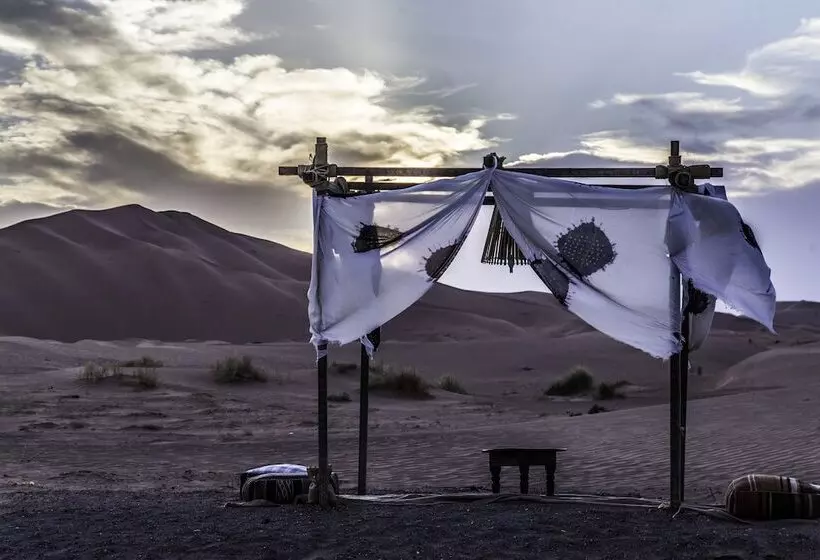 Hotelli Horaz Luxury Camp