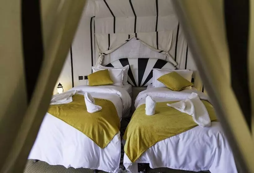 Hotelli Horaz Luxury Camp