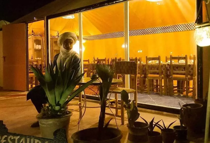 Hotelli Horaz Luxury Camp