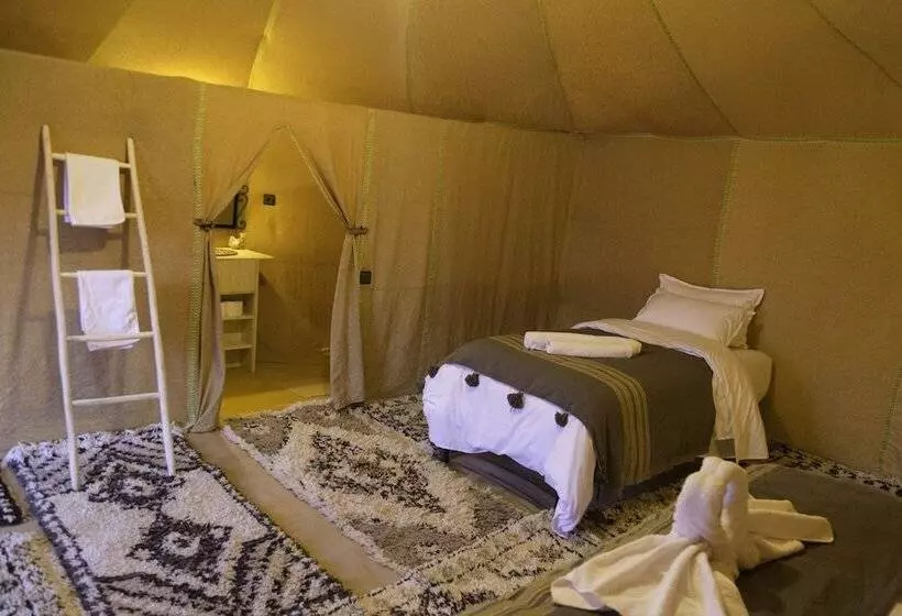 Hotelli Horaz Luxury Camp