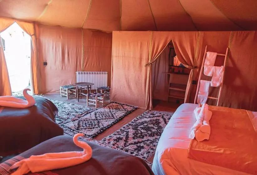 Hotelli Horaz Luxury Camp