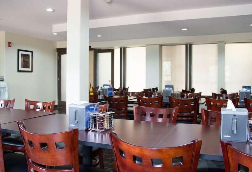 בית מלון כפרי Sigma Inn & Suites