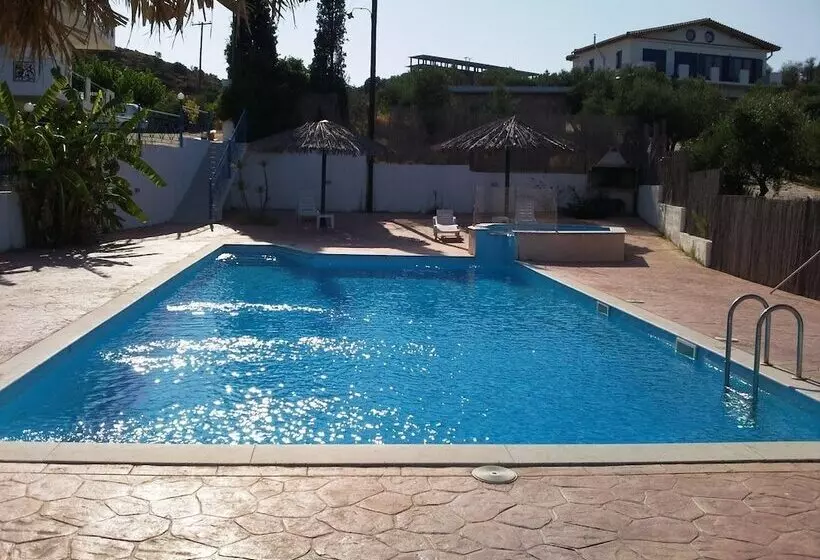 Koroni Xenios Zeus, Seaview Summer Retreats