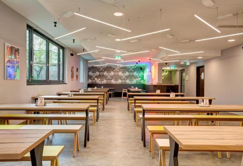 Meininger Hotel München Olympiapark