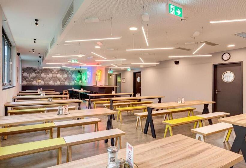 Meininger Hotel München Olympiapark