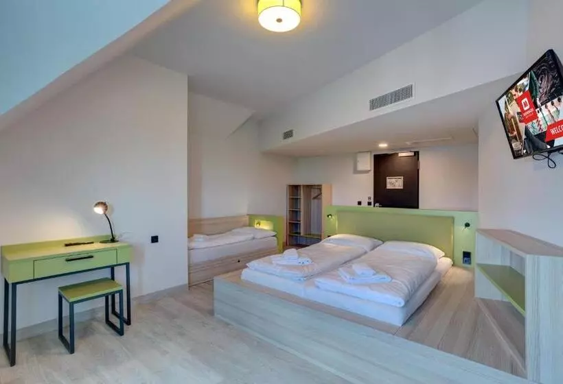 Meininger Hotel München Olympiapark