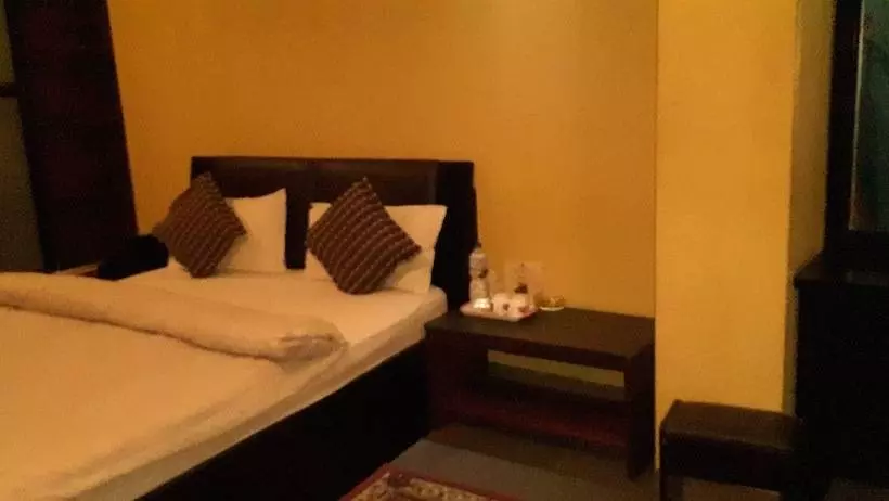 پانسیون Ambience Guest House