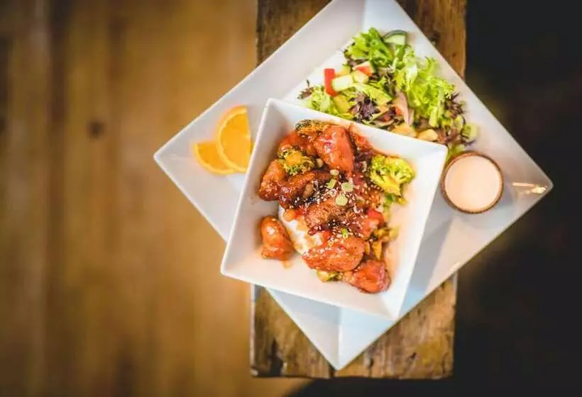 Aux 4 Vents  Auberg Inn