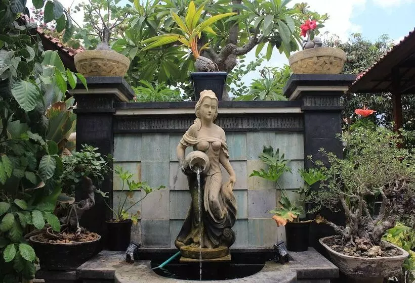 تختخواب و صبحانه Pattri Garden Lembongan