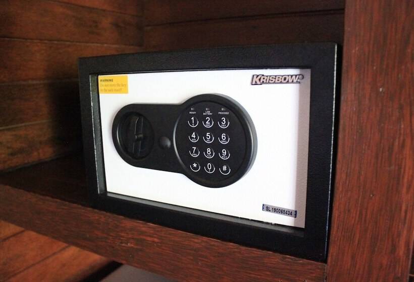 تختخواب و صبحانه Pattri Garden Lembongan