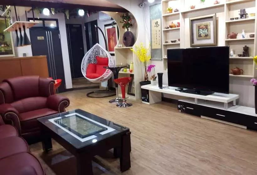 تختخواب و صبحانه Spring Valley