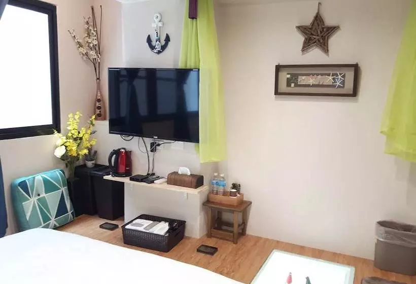 تختخواب و صبحانه Spring Valley