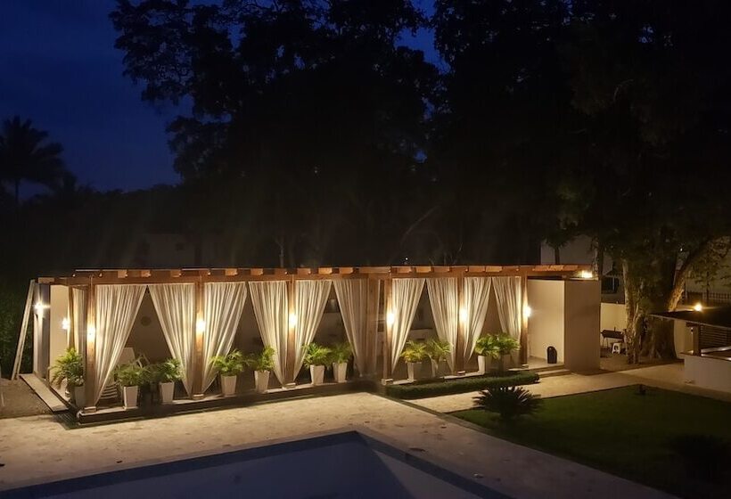 هتل Caribbean Diamond Boutique